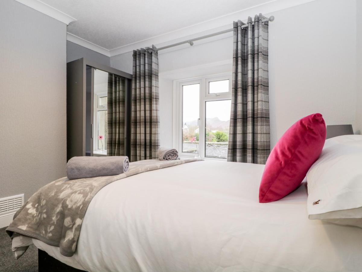 Three Peak View Apartment Keswick  Bagian luar foto
